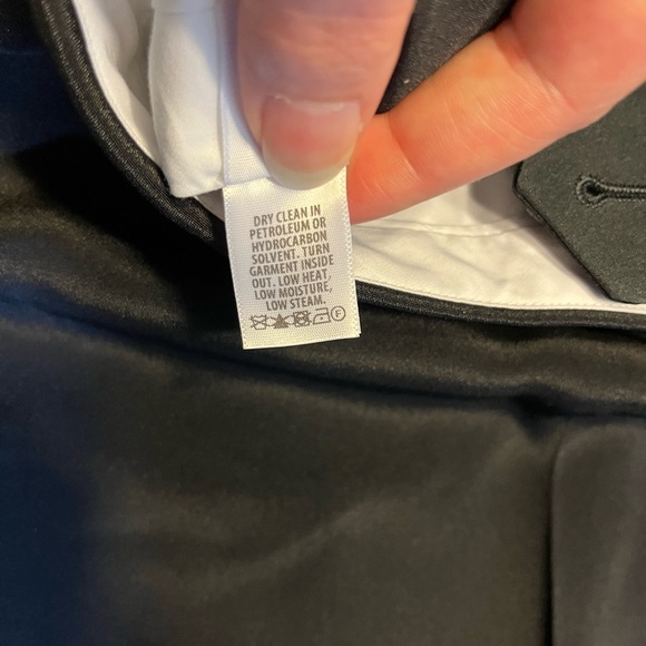 NWT!!! St. John Sleek Black Pants with Pockets - Picture 11 of 12